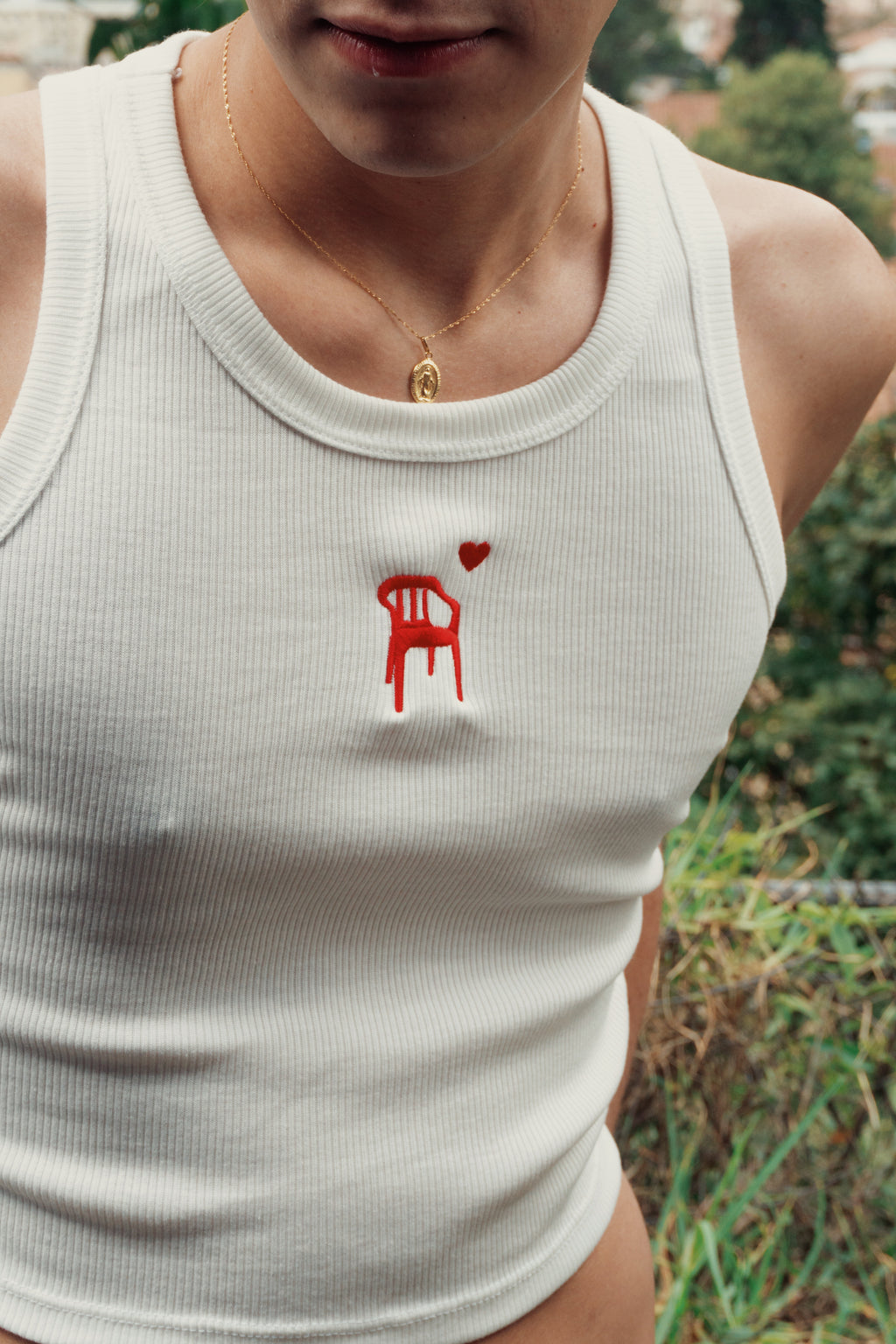 TANK TOP SILLAS ENAMORADAS