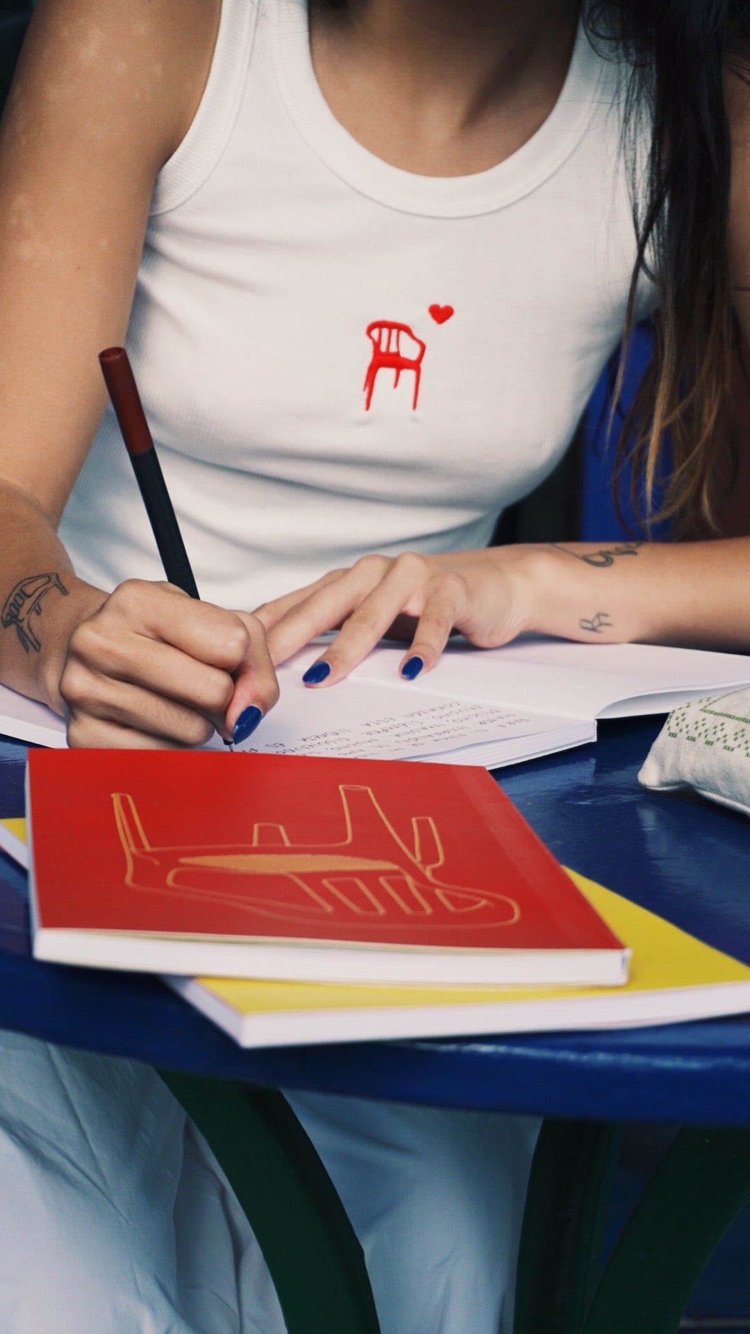 LIBRETAS "ASI ME SIENTO"